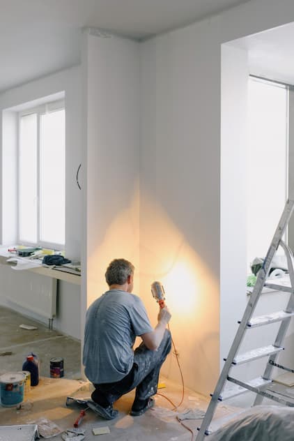 pintando casa con maquina 1